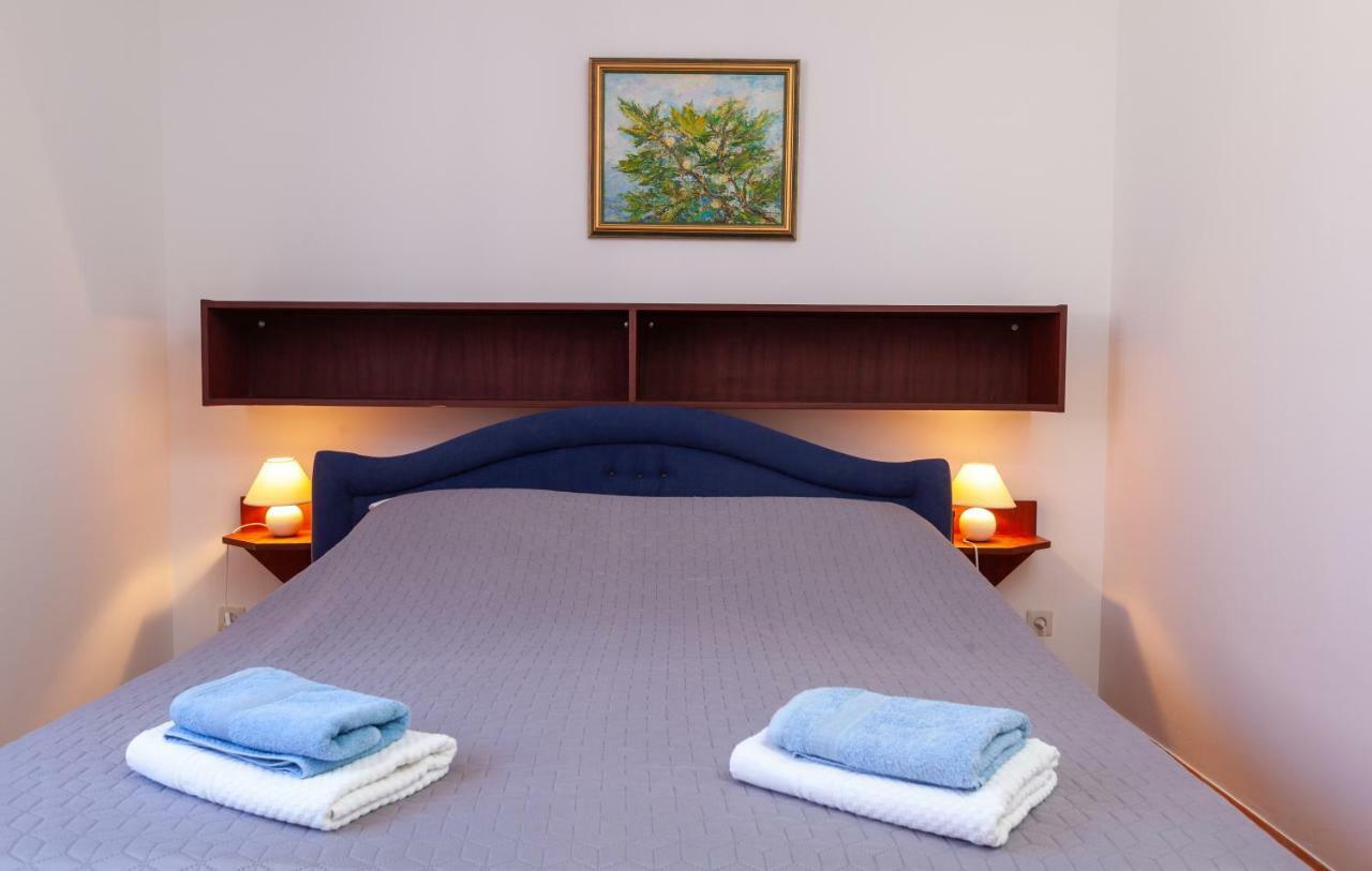 Apartmani "Miso" Podgora Exterior photo