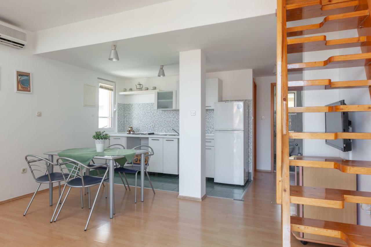Apartmani "Miso" Podgora Exterior photo