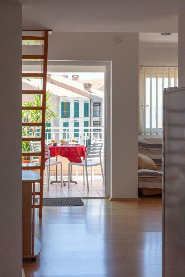 Apartmani "Miso" Podgora Exterior photo